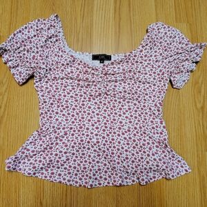 Vibe Brand, Woman's Red And White Flower Print Top Size M
